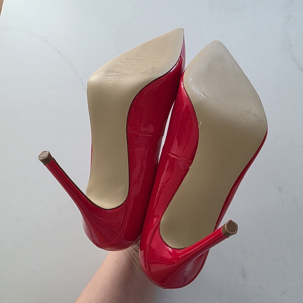 Steve Madden Daisie Red Heels - Picture 3 of 4